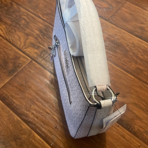 Guess Women's Alexie Handbag Top-Zip Shoulder Bag. Pale Rose - Picture 3 of 5